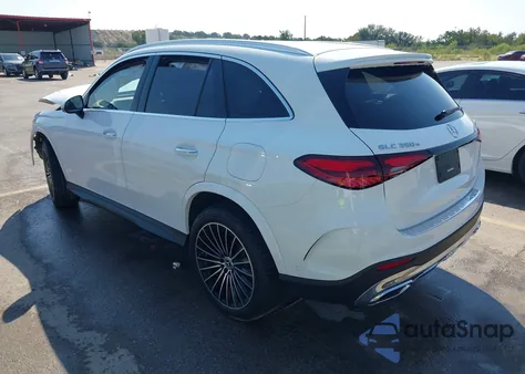 2025 Mercedes-Benz Glc 350E 4Matic z USA, uszkodzony, nr VIN W1NKM5GB7SF286004